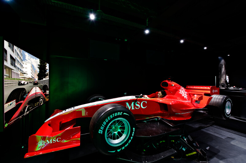Der Formel 1 Simulator ist ein echtes Highlight